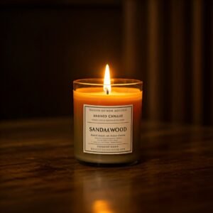 Sandalwood wood scent candle